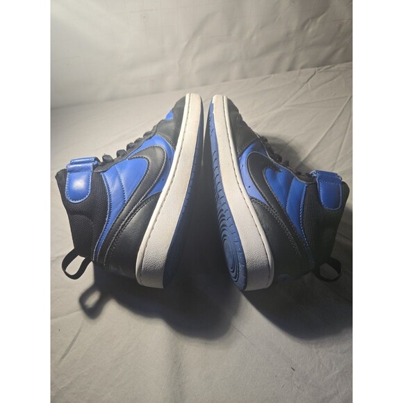 Nike Court Borough mid 2 Size 4.5 Y - Picture 4 of 5